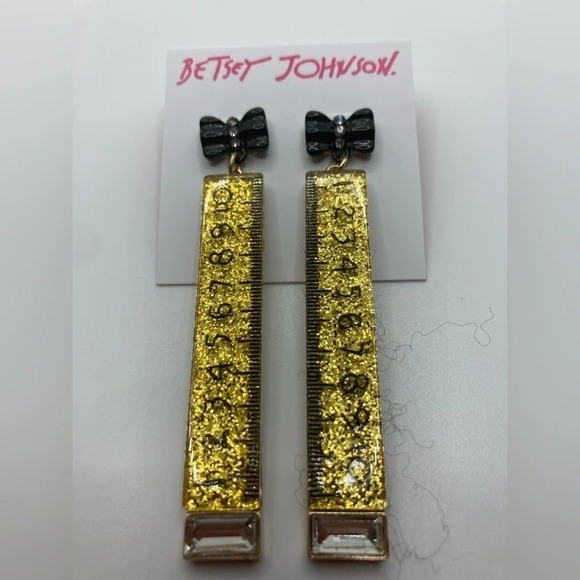 BETSEY JOHNSON Ruler Yardstick Glitter Earrings Teacher Back to School NEW NWT - Picture 3 of 4